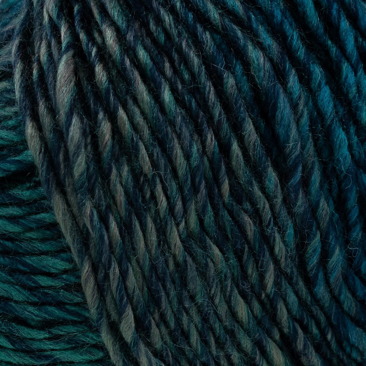 Autumn Yarn - 140m, 100g Chunky