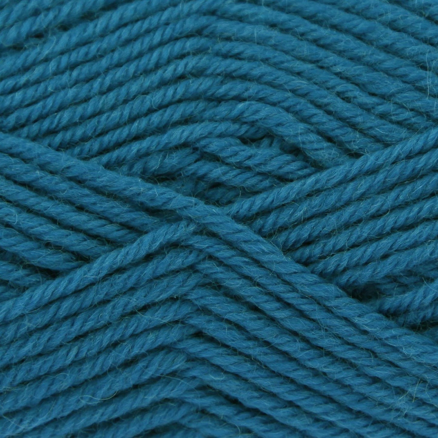 Merino Blend Yarn - 104m, 50g Double Knit