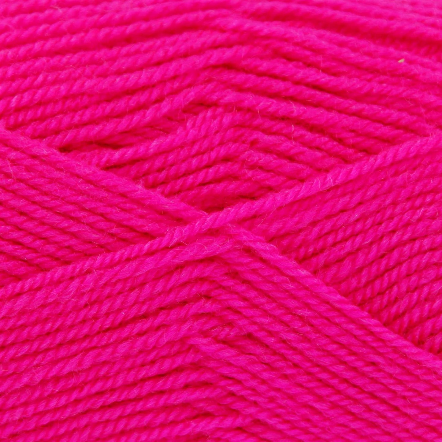 Pricewise Yarn - 282m, 100g Double Knit