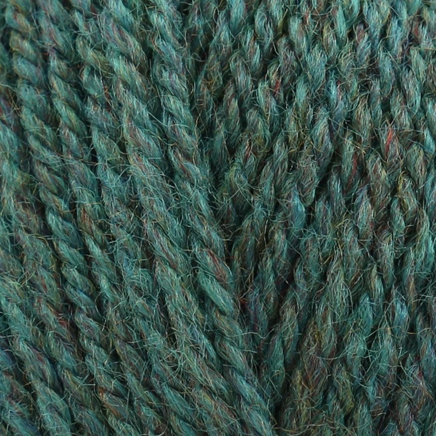 Pricewise Yarn - 282m, 100g Double Knit