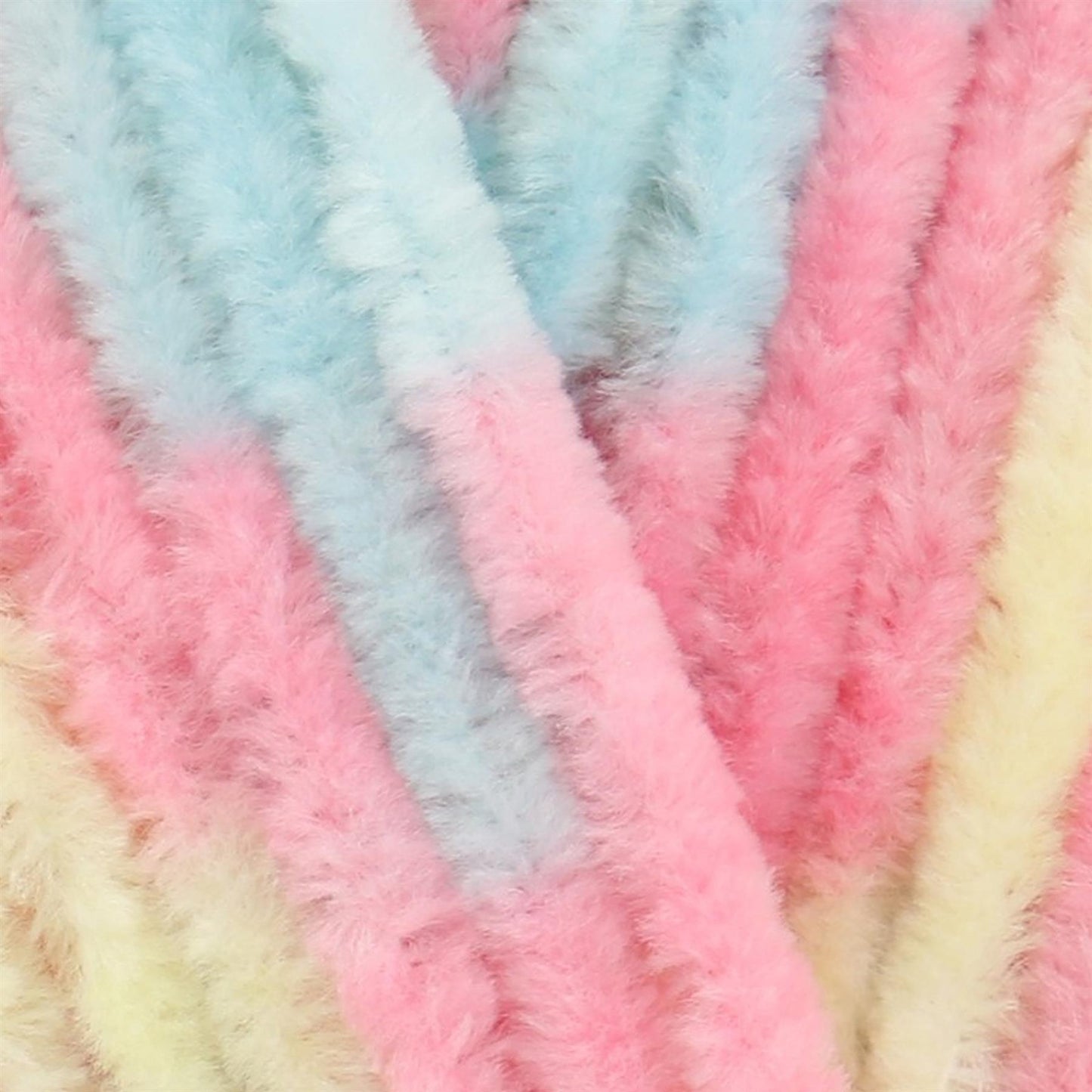 [James C Brett] B39 Flutterby Coral/Lemon/Blue Spot 100% Supersoft Polyester Yarn - 175M, 100g Chunky