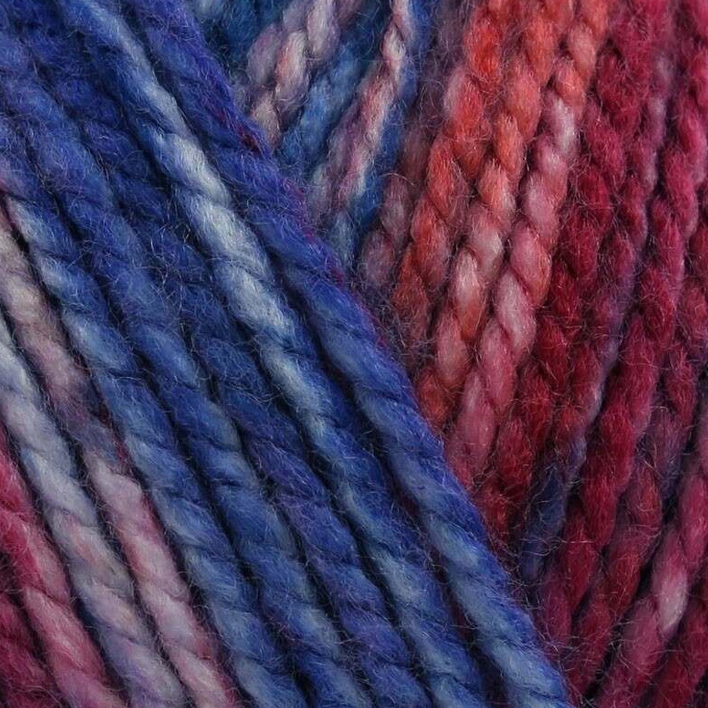 [King Cole] 5843 Hedgerow Oakwood Yarn - 304M, 200g Chunky