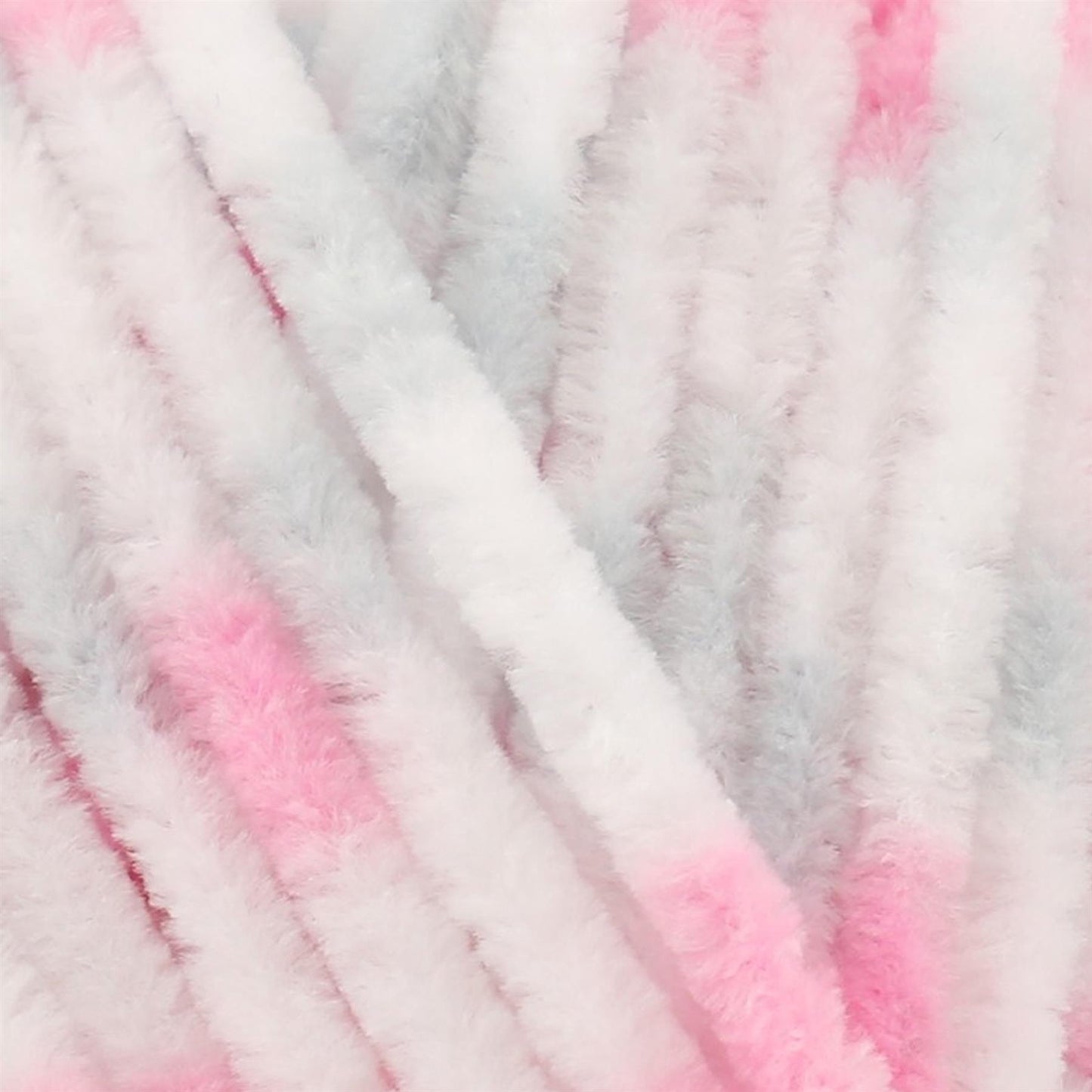 [James C Brett] B53 Flutterby Pink/Grey Spot 100% Supersoft Polyester Yarn - 175M, 100g Chunky