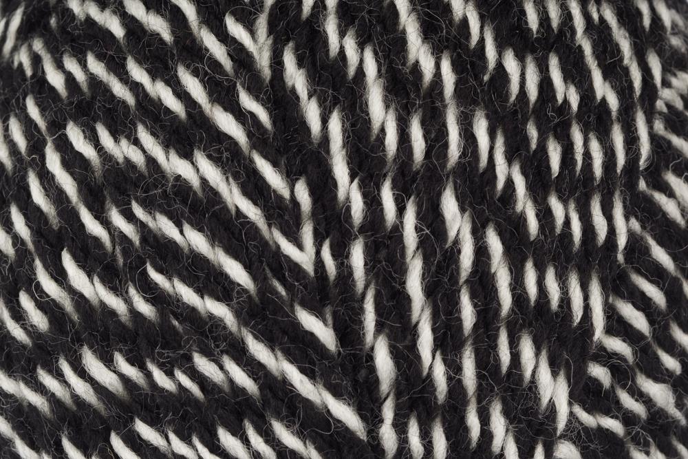 Special Aran with Wool 80% Acrylic 20% Wool Yarn - 400g Aran