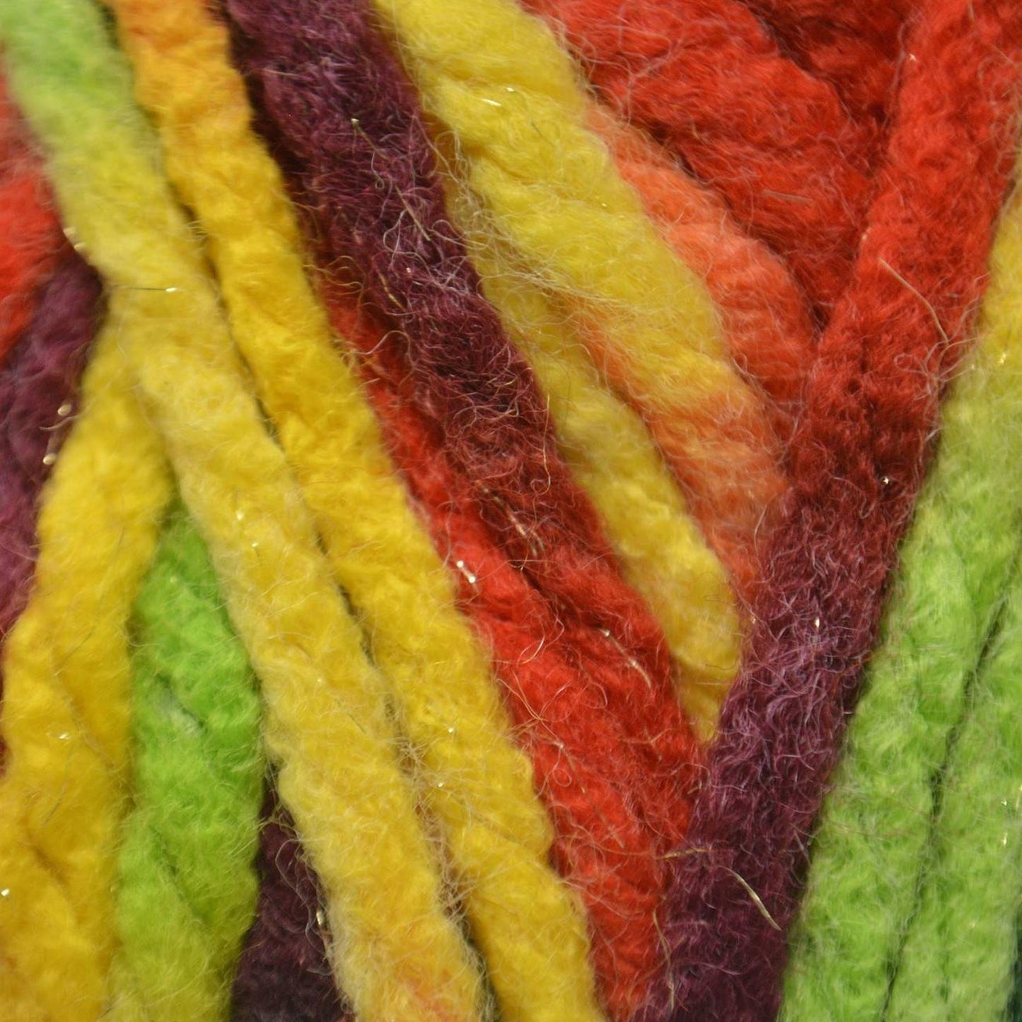 Winter Magic xl 99% Premium Acrylic, 1% Polyester Yarn - 100g Super Chunky