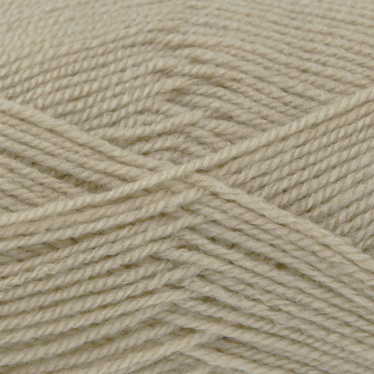 Pricewise Yarn - 282m, 100g Double Knit