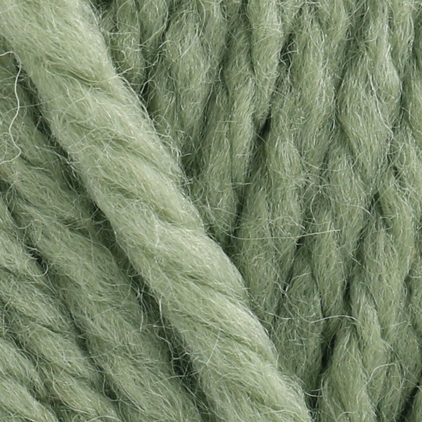 [James C Brett] J22 Amazon Green Super Chunky Yarn - 100g Super Chunky