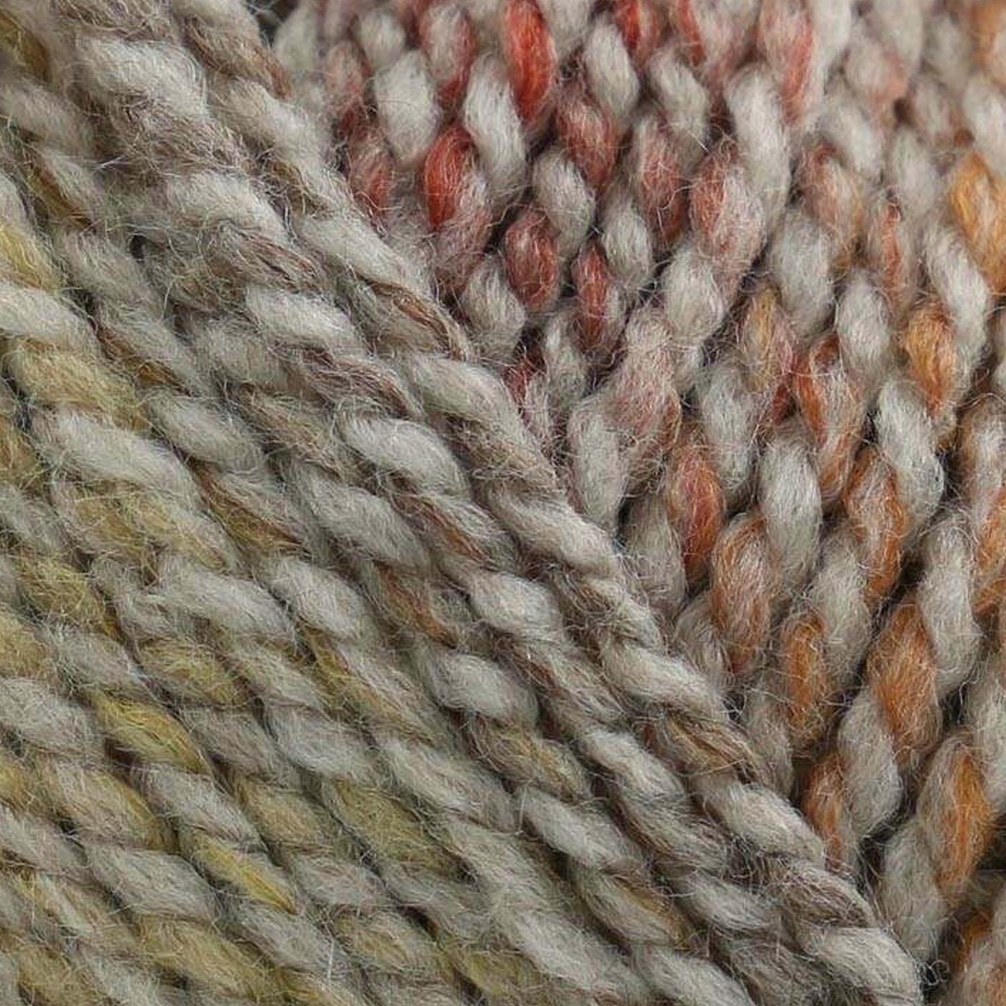 Crescendo Yarn - 220m, 100g Aran