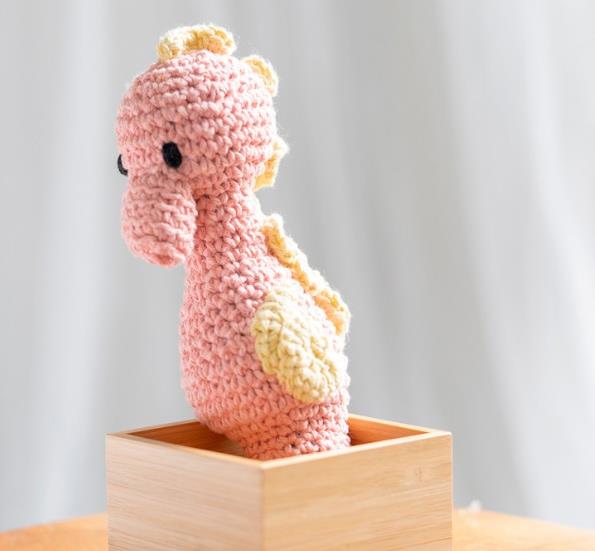 [Hoooked] PAK136700 Eco Barbante Milano Apricot Cotton Seahorse Crochet Amigurumi Kit
