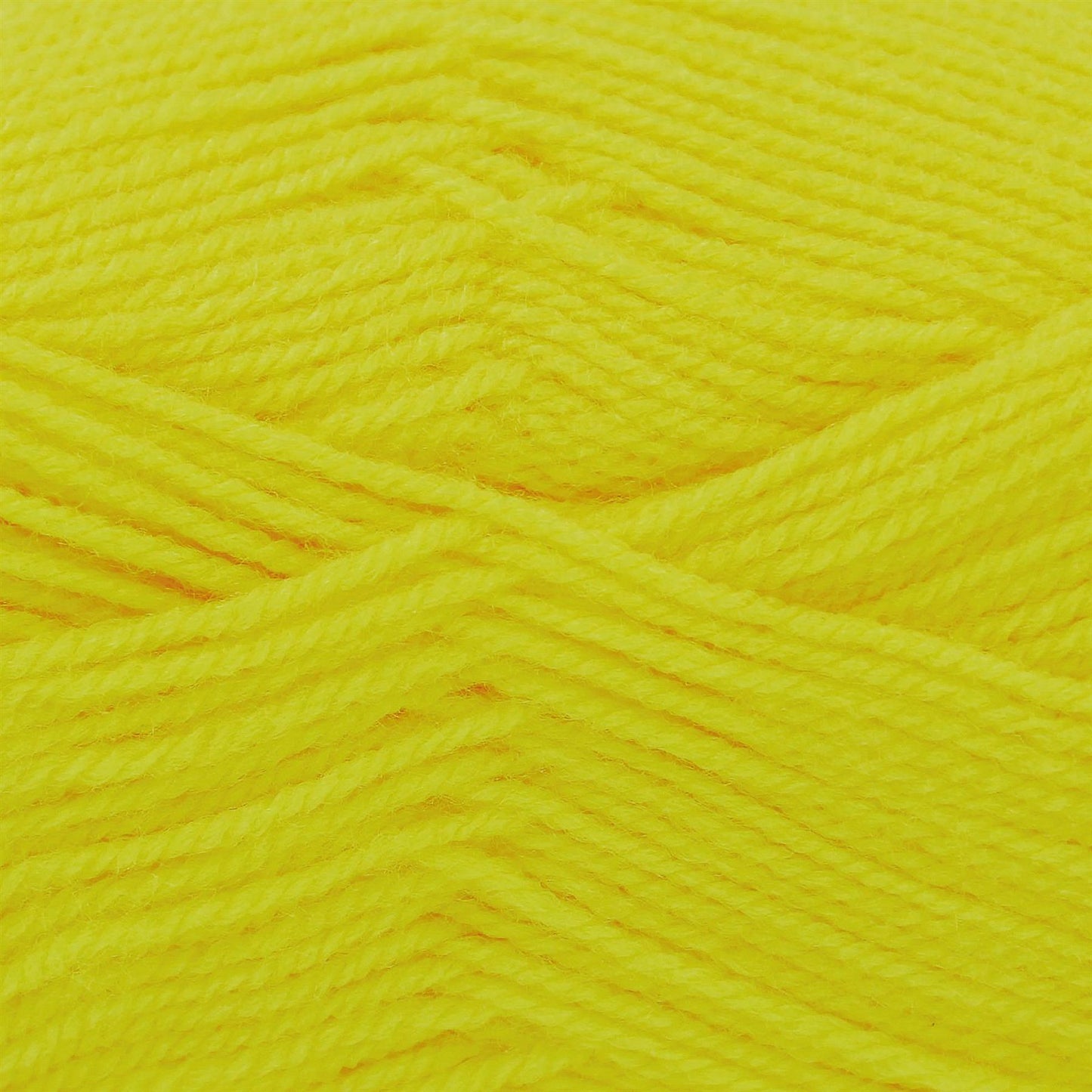 Pricewise Yarn - 282m, 100g Double Knit